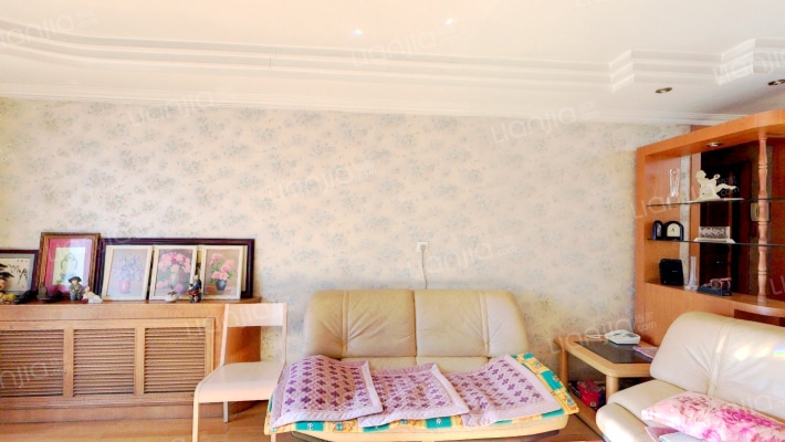 西塔小区二手房实景图