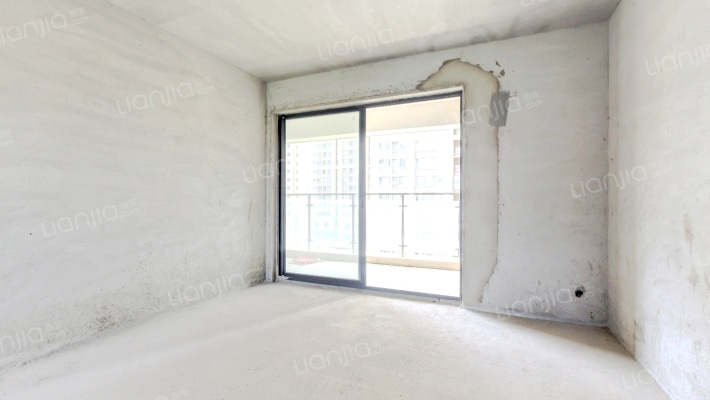 畔山悦海花园二手房实景图