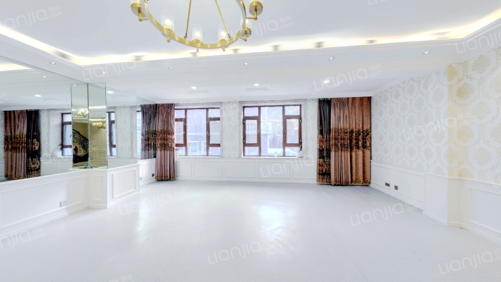 三星净月潭别墅二手房实景图