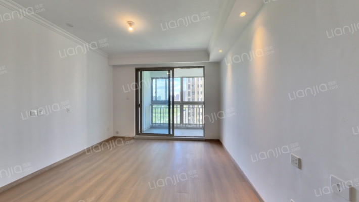 樾丽云庭二手房实景图