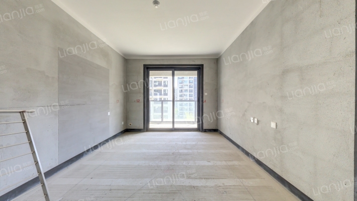 兴港永威和园二手房实景图