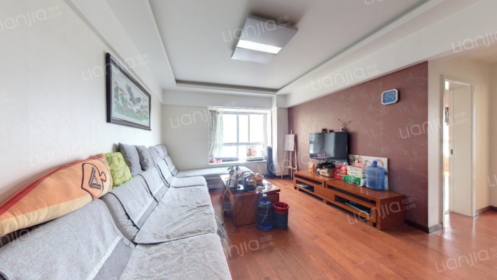 车灯厂家属院二手房实景图