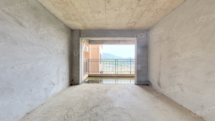 沣盛凤凰城二手房实景图