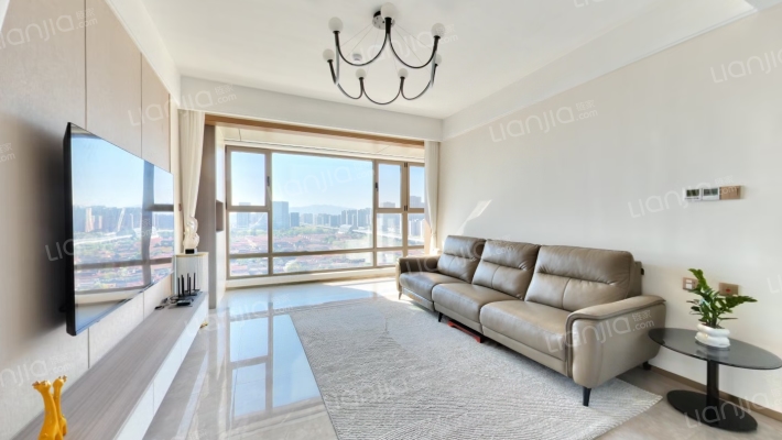 国信蓝悦湾二手房实景图