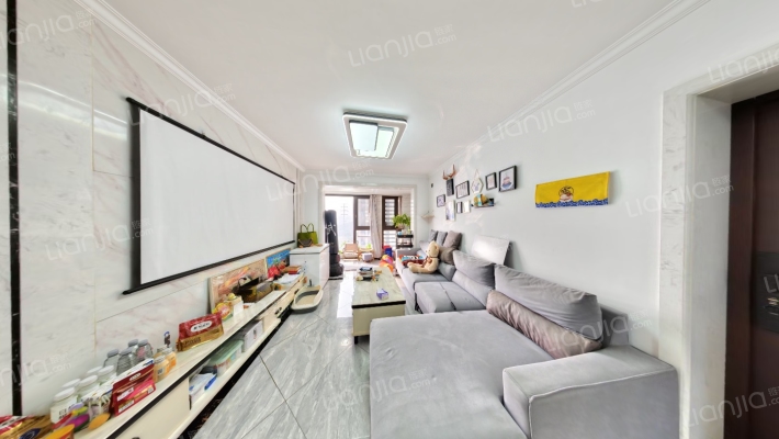 绿地新里城二手房实景图