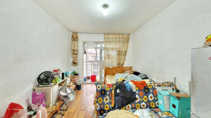 泉水人家三期B区二手房实景图