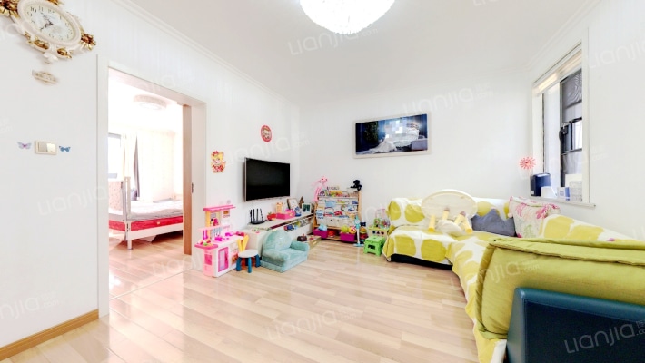 康华家园二手房实景图