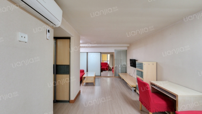 美华世纪二手房实景图