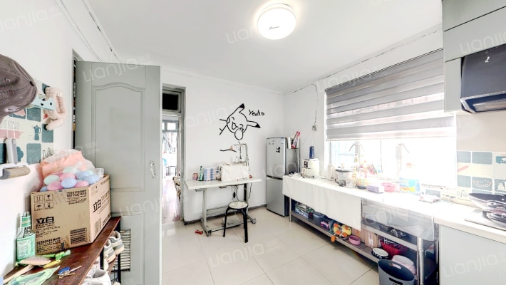 贺丞小区二手房实景图