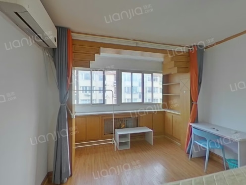 合租·丽海花园 3居室 南卧