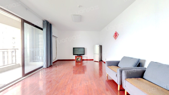 飘鹰富春江花苑二手房实景图