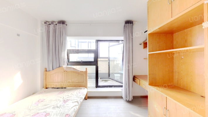 西环中心广场北区二手房实景图