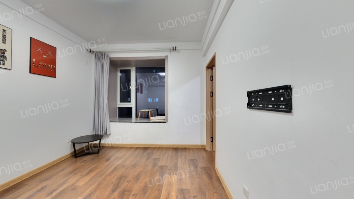 洲际酒店·新星公馆二手房实景图