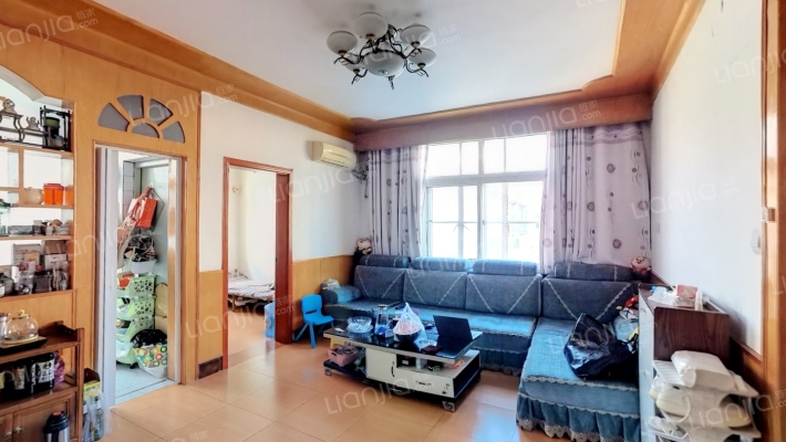 优越花苑二手房实景图