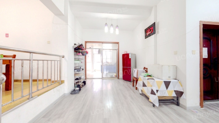 观景苑一期二手房实景图