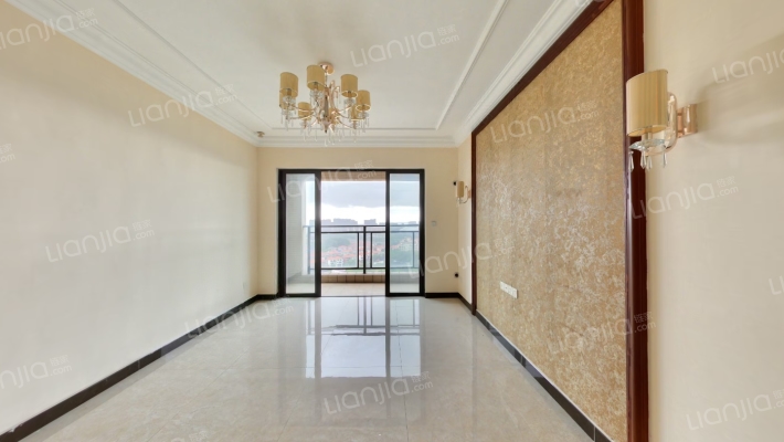 恒大翡翠华庭二手房实景图