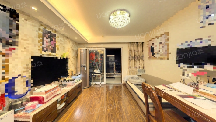 万科城二手房实景图