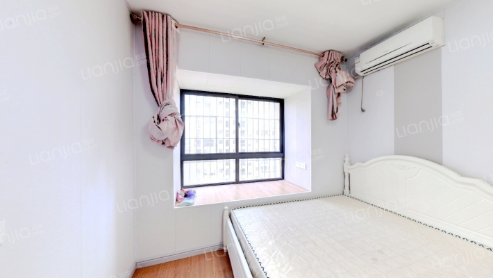 岳峰新城二区二手房实景图