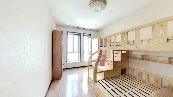 新湾花园北园二手房实景图