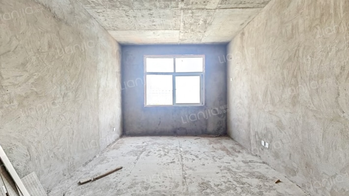 建设花园小区二手房实景图