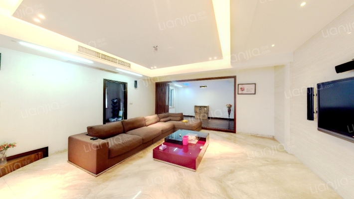 雪景公寓二手房实景图