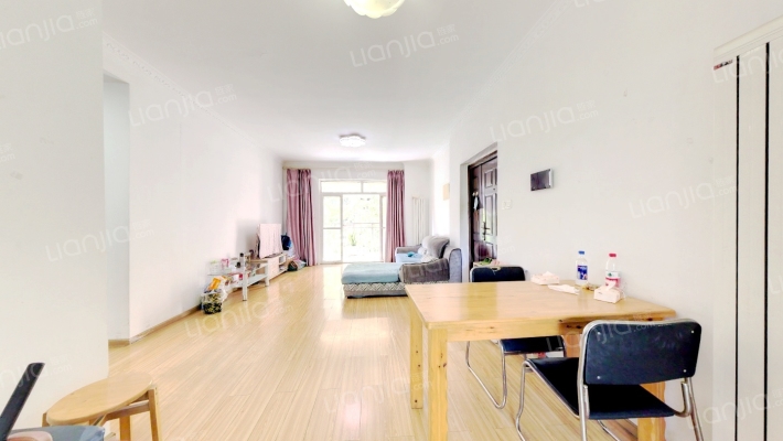 现代森林小镇二手房实景图