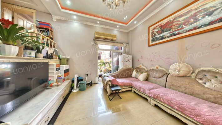 会所花园二手房实景图