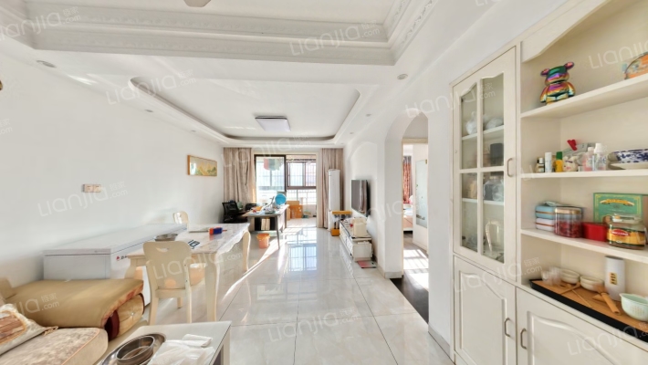 禹洲华侨城三期枫园二手房实景图