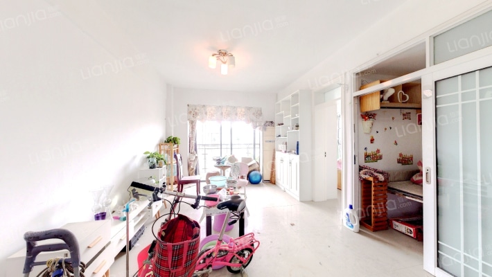 金冠华庭二手房实景图