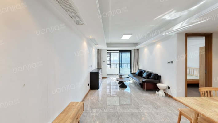 融信大发弘阳沁澜二手房实景图