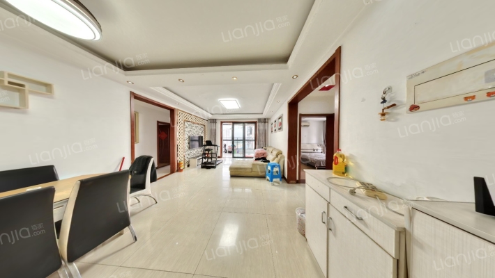 明发摩尔城二手房实景图