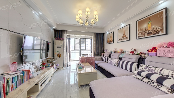 民发世界城学院派二手房实景图