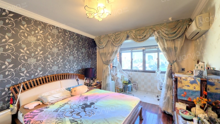 康泰公寓二手房实景图