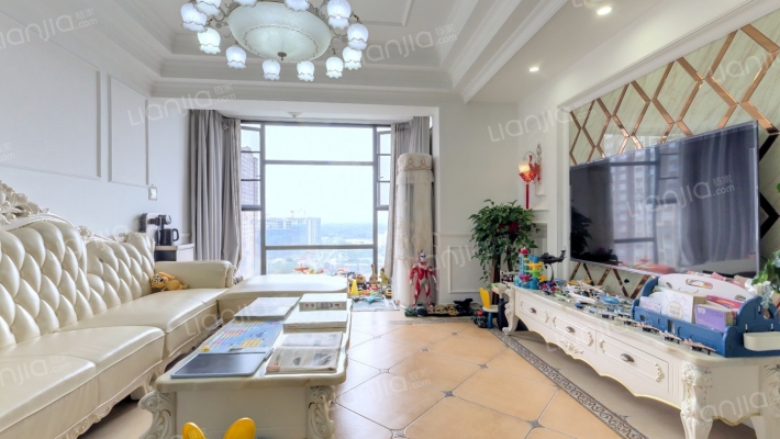 彩叠园1A期二手房实景图