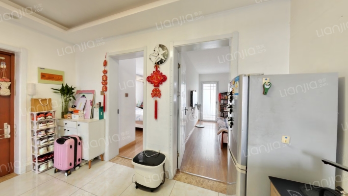 新苑村二手房实景图