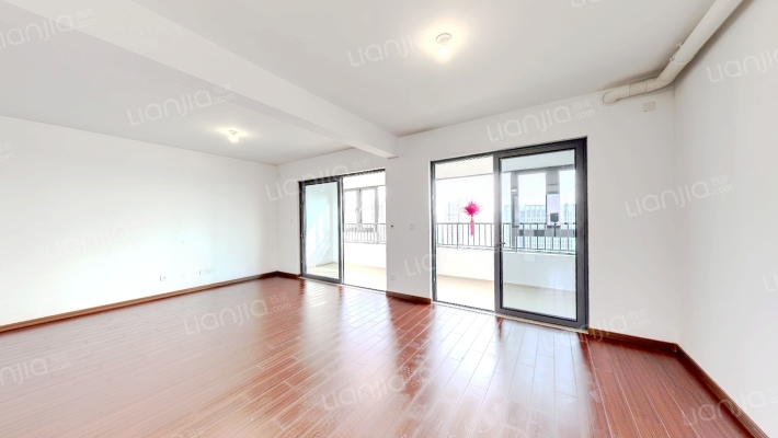 润城中心二手房实景图