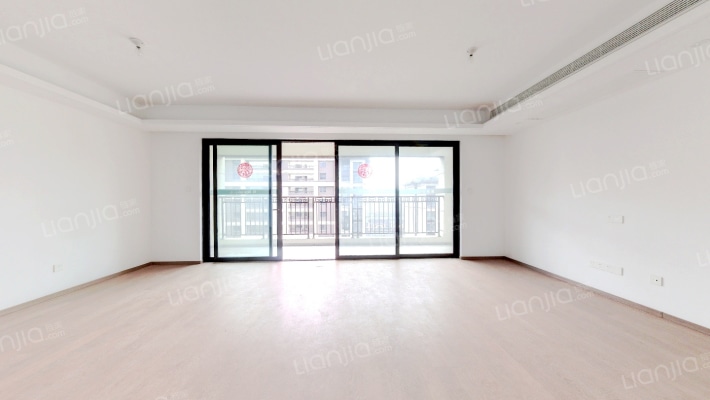 建发天镜湾二手房实景图