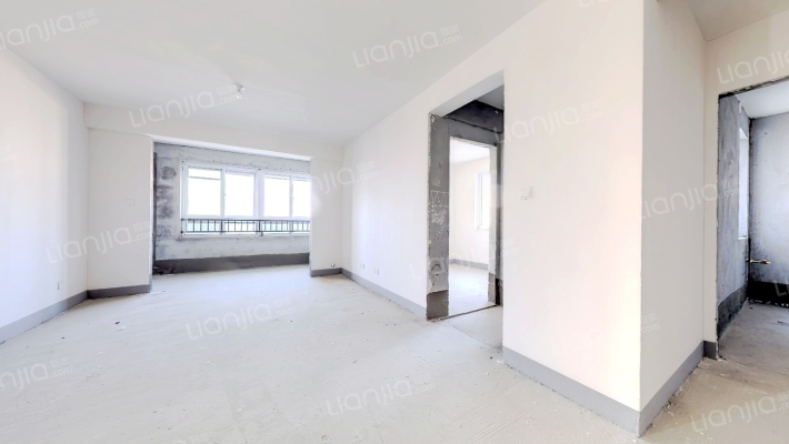 水悦华府西区二手房实景图