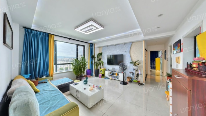 蓝天公寓北区二手房实景图