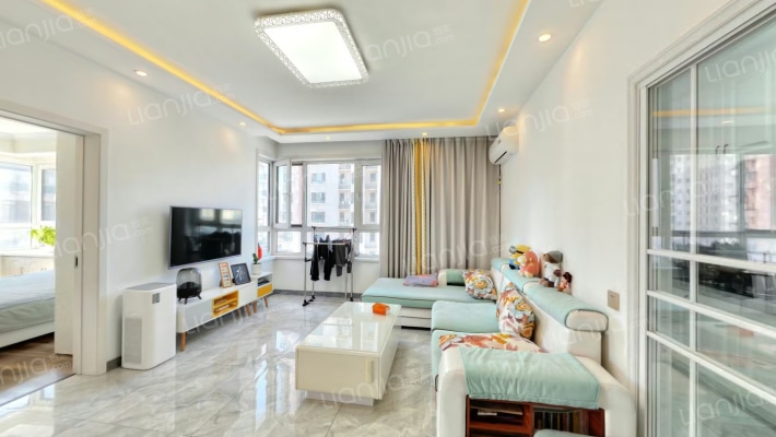 益格名邸二手房实景图