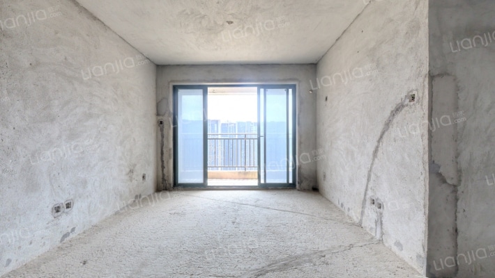 凯峰雅园二手房实景图