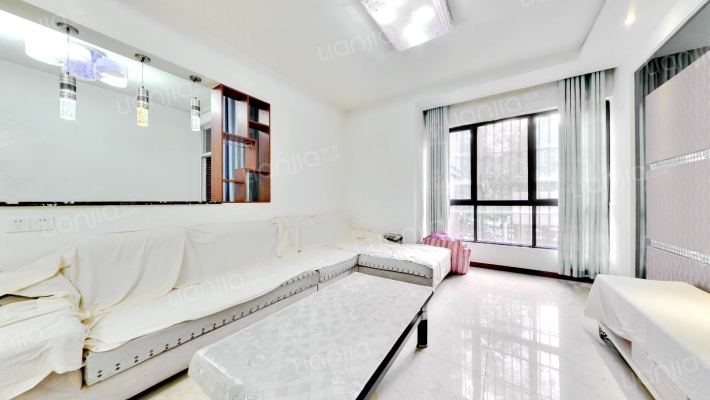 凯斯顿华府二手房实景图