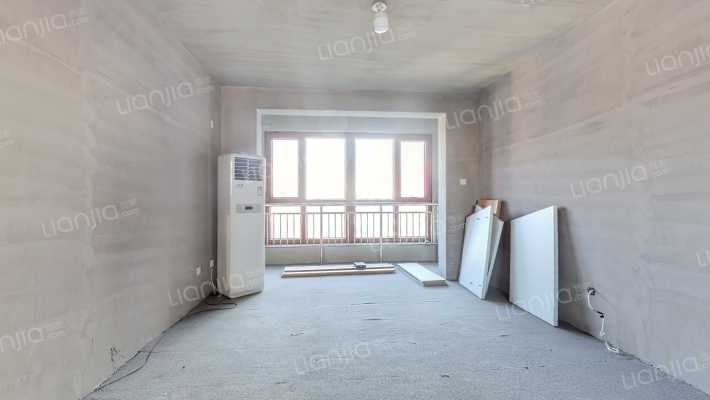 金品时代 南北通透大三居，70年大产权-客厅