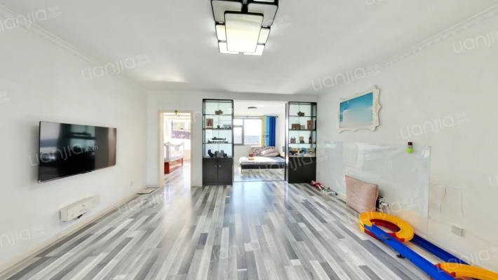 信义人生小区二手房实景图