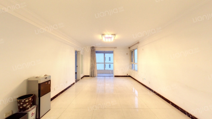 亚润花园二手房实景图