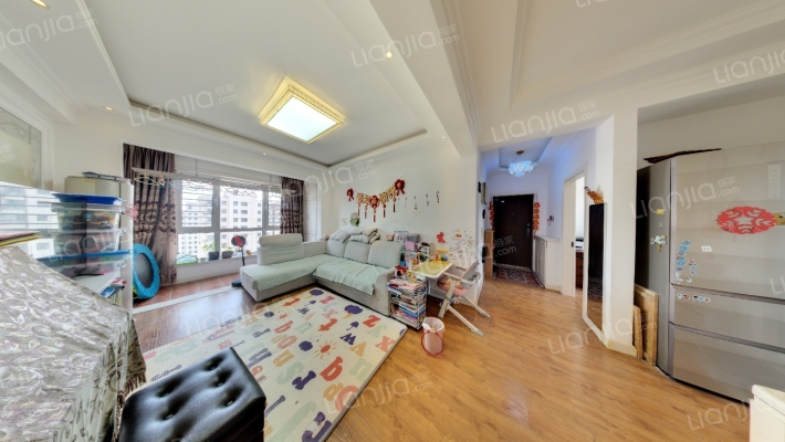 中铁诺德滨海花园B区二手房实景图