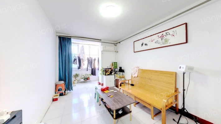 市第二建筑公司宿舍二手房实景图