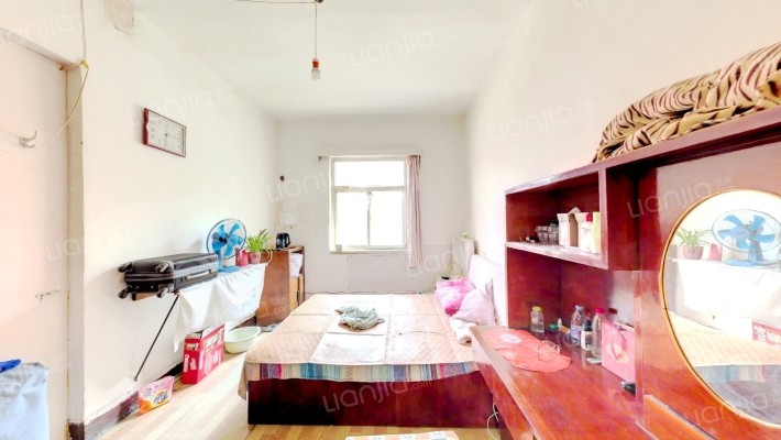 正东路96号二手房实景图