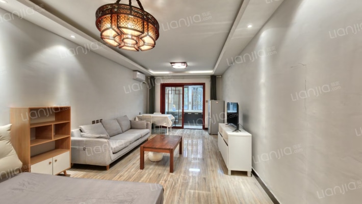 华城泊郡二手房实景图