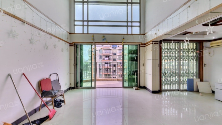 绿榕居二手房实景图